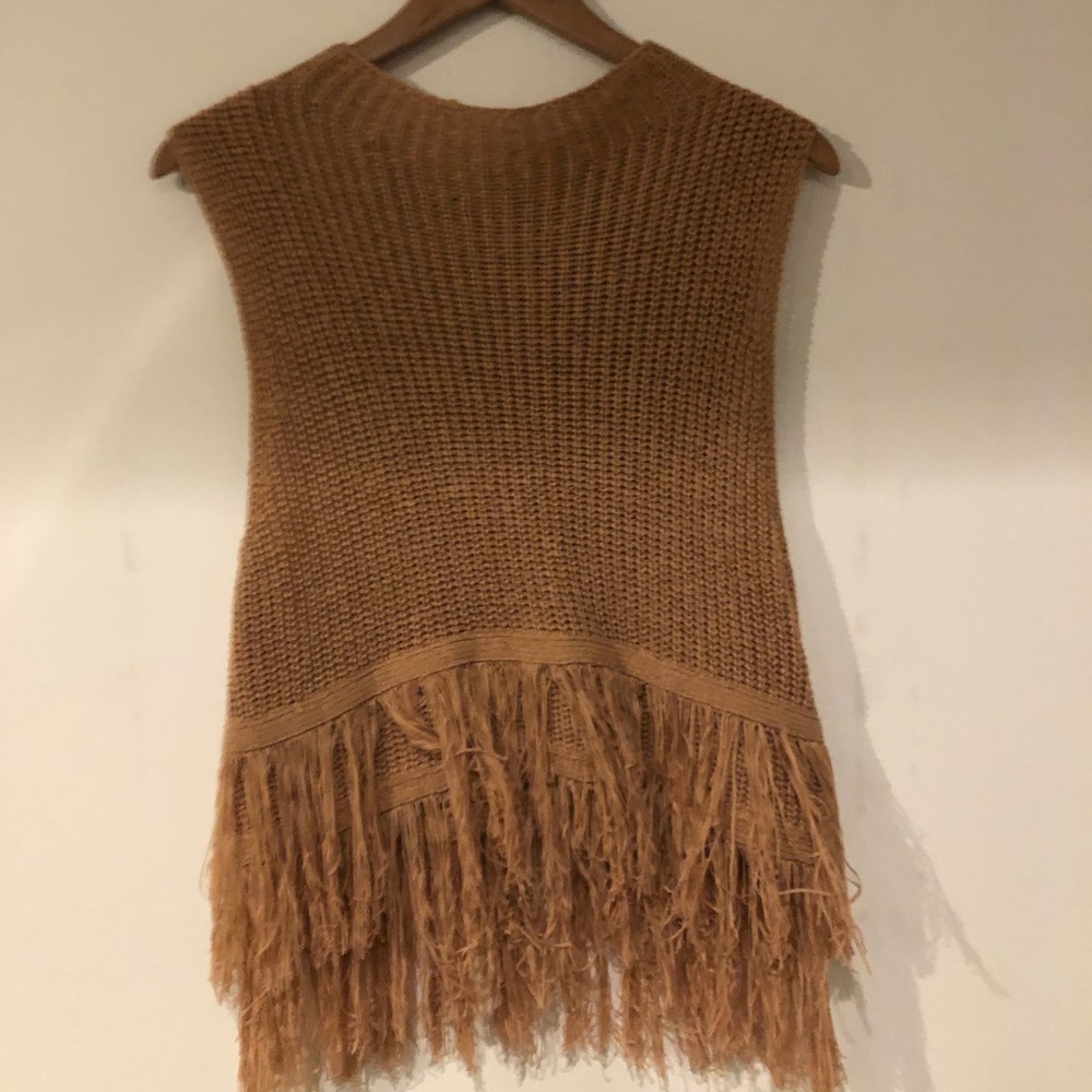 Blush Cable Knit Fringe Sleeveless Sweater - M/L